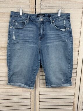 LUCKY BRAND Women's Plus Size "Ginger" Bermuda Jean Shorts Light Wash-16W